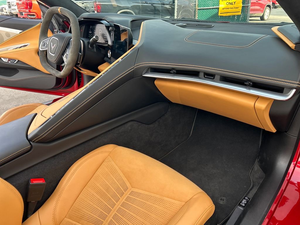 Certified 2025 Chevrolet Corvette Stingray Premium Conv w/ 3LT image 37