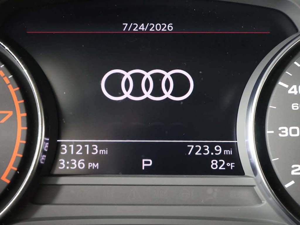 Used 2023 Audi Q5 2.0T Premium w/ Convenience Package AWD/4WD image 39