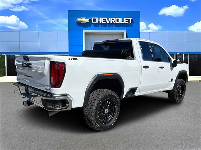 Used 2022 GMC Sierra 2500 SLT w/ SLT Premium Package image 3
