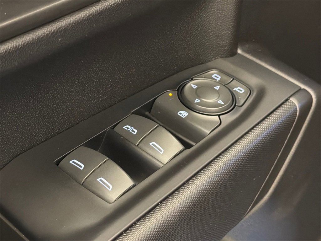 Used 2022 Chevrolet Silverado 1500 Custom image 21