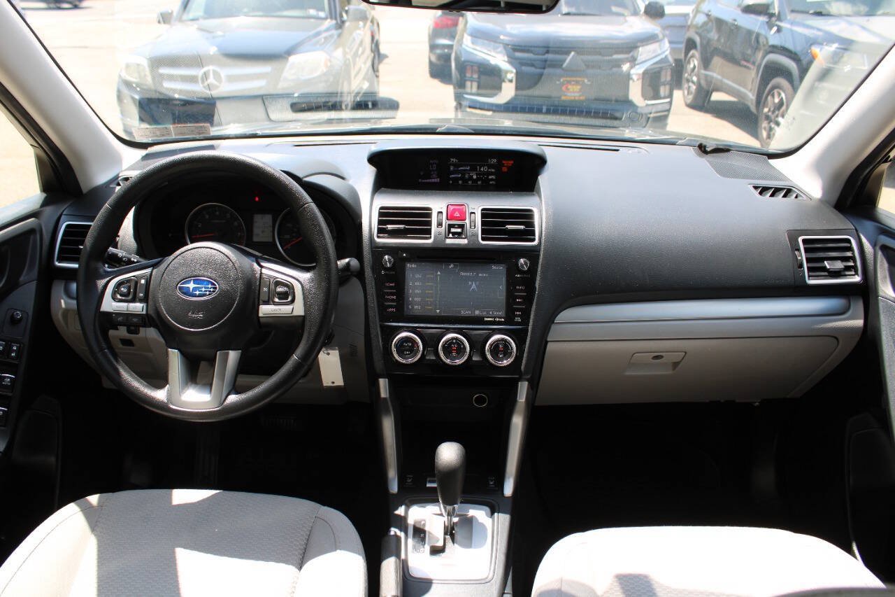 Used 2018 Subaru Forester 2.5i Premium w/ Protection Package #1 AWD/4WD image 32