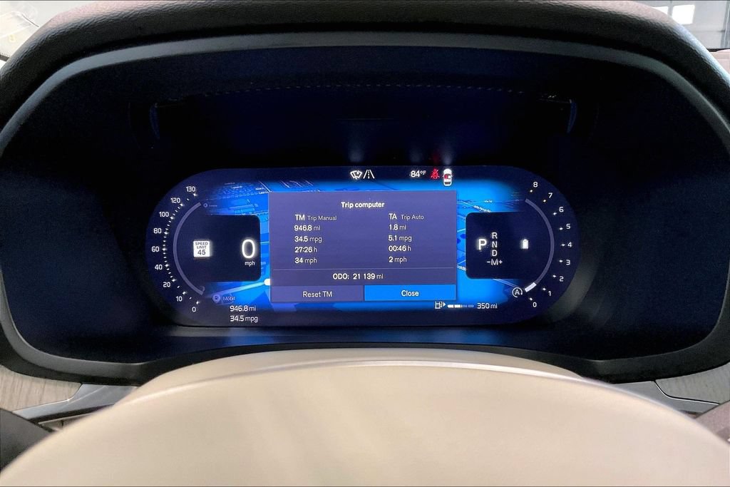 Certified 2025 Volvo S60 B5 Plus AWD/4WD image 13