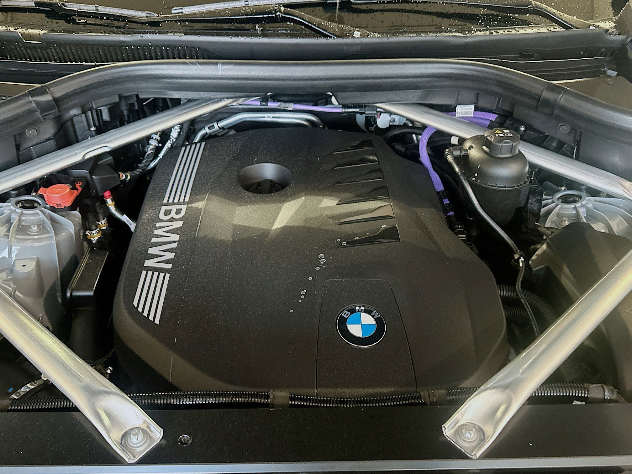 Used 2026 BMW X5 xDrive40i w/ Executive Package image 25