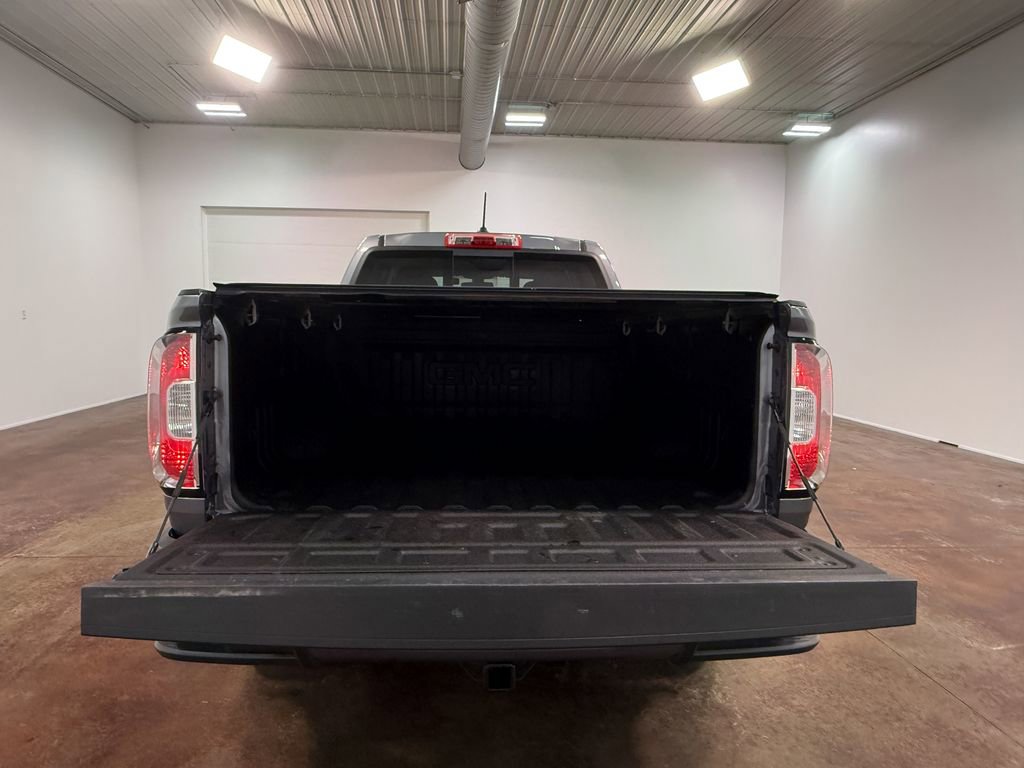 Used 2022 GMC Canyon AT4 image 26