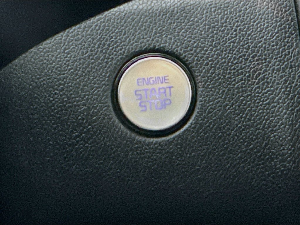 Used 2022 Kia Sorento EX w/ Panoramic Sunroof Package FWD image 19
