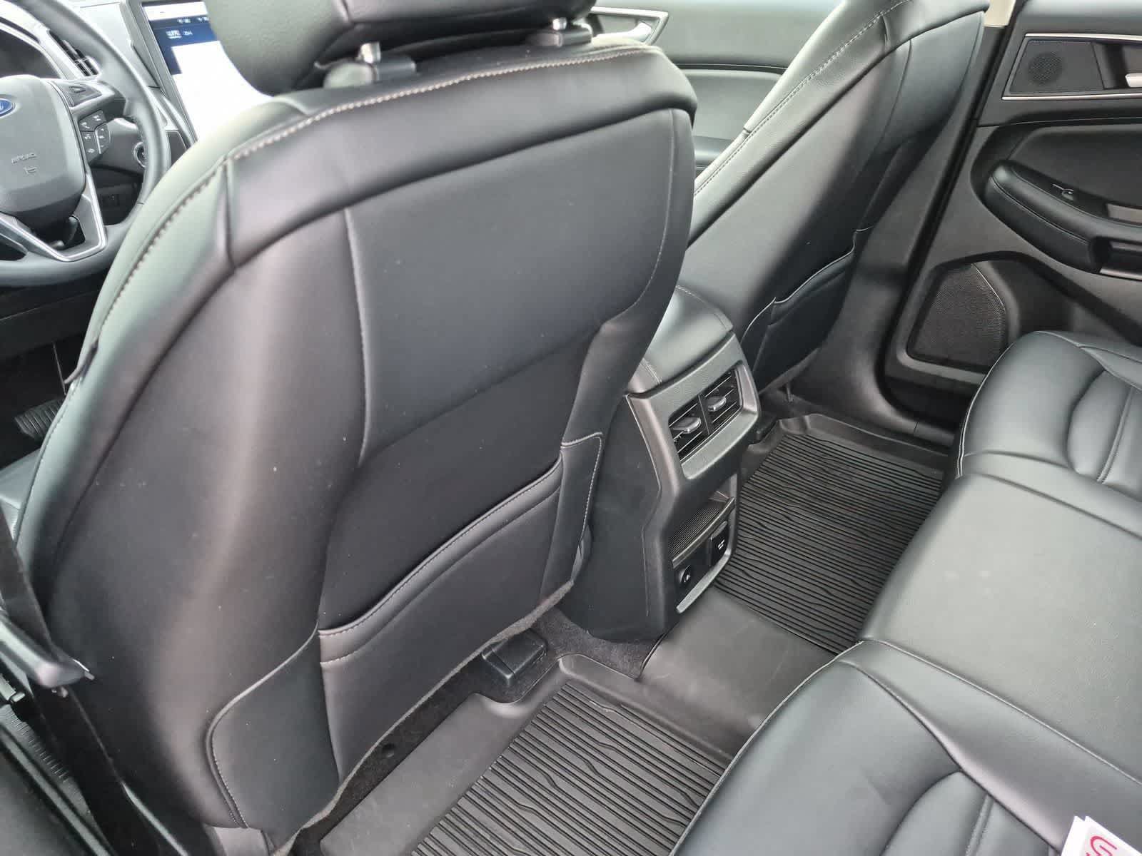 Certified 2024 Ford Edge SEL w/ Convenience Package AWD/4WD image 18
