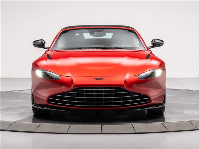 Used 2023 Aston Martin V8 Vantage Roadster image 23