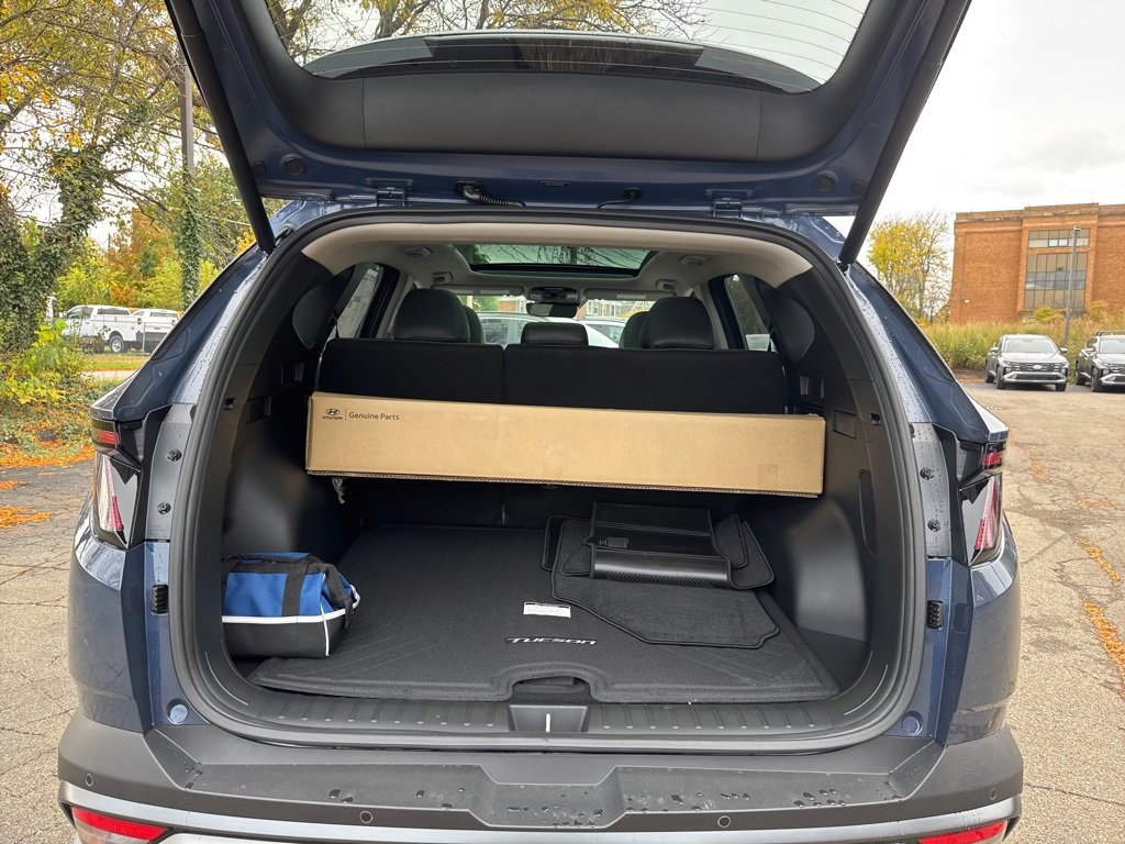 New 2026 Hyundai Tucson Limited image 17