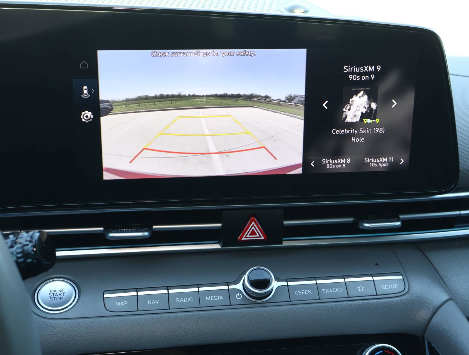 Certified 2024 Hyundai Elantra SEL w/ Convenience Package image 27