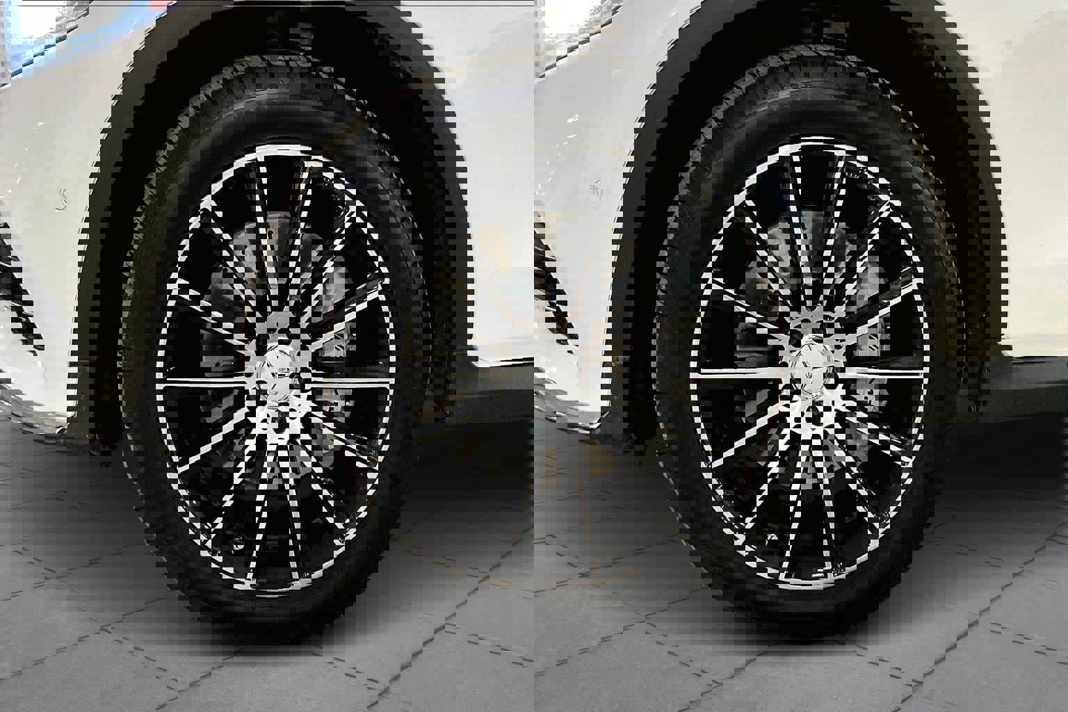 Used 2017 Mercedes-Benz GLC 43 AMG 4MATIC image 11