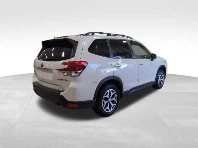Certified 2022 Subaru Forester Premium image 21