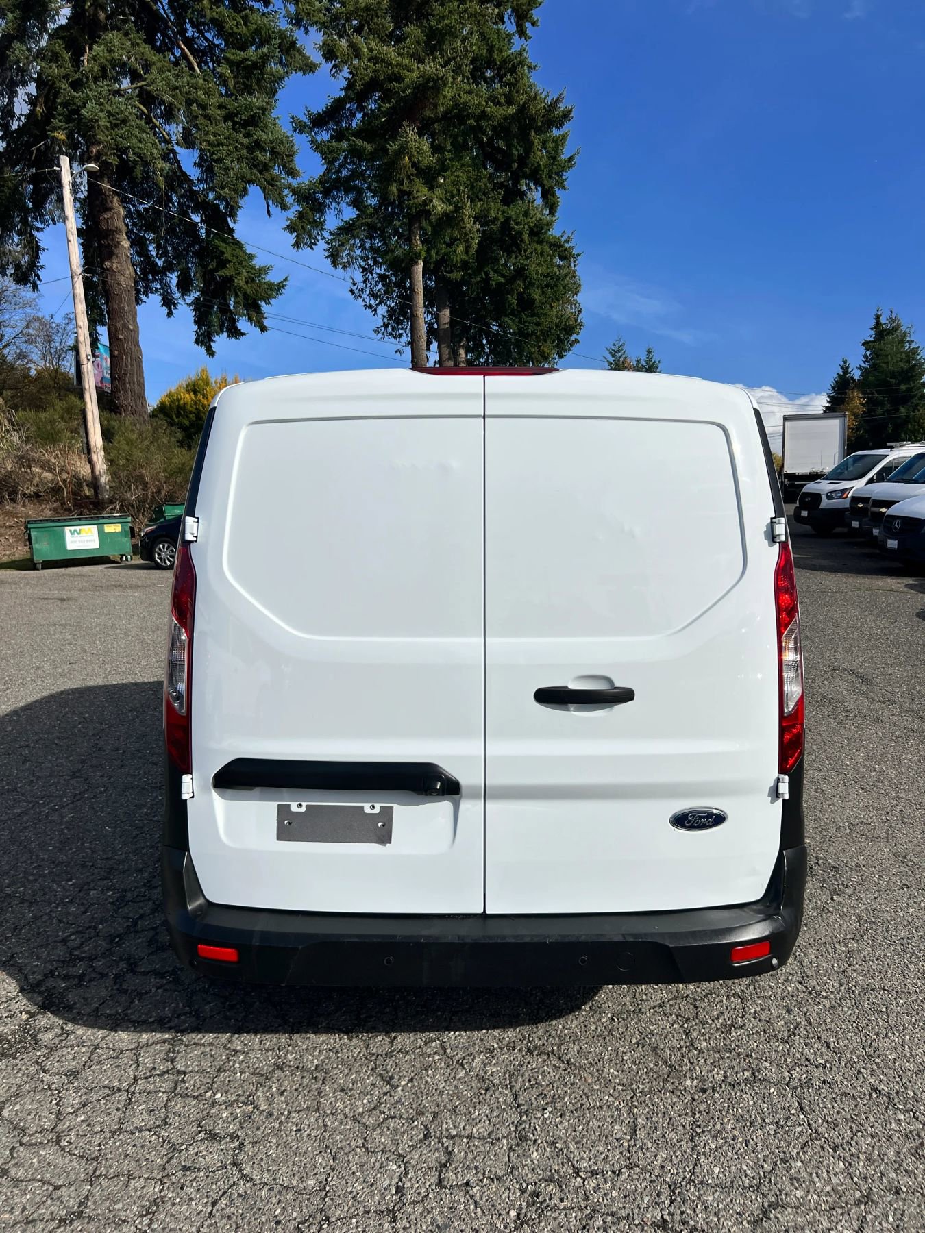 Used 2022 Ford Transit Connect XL image 6