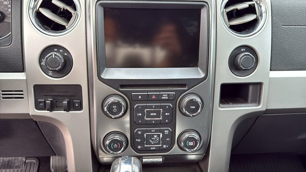 Used 2013 Ford F150 FX4 w/ Luxury Equipment Group AWD/4WD image 9