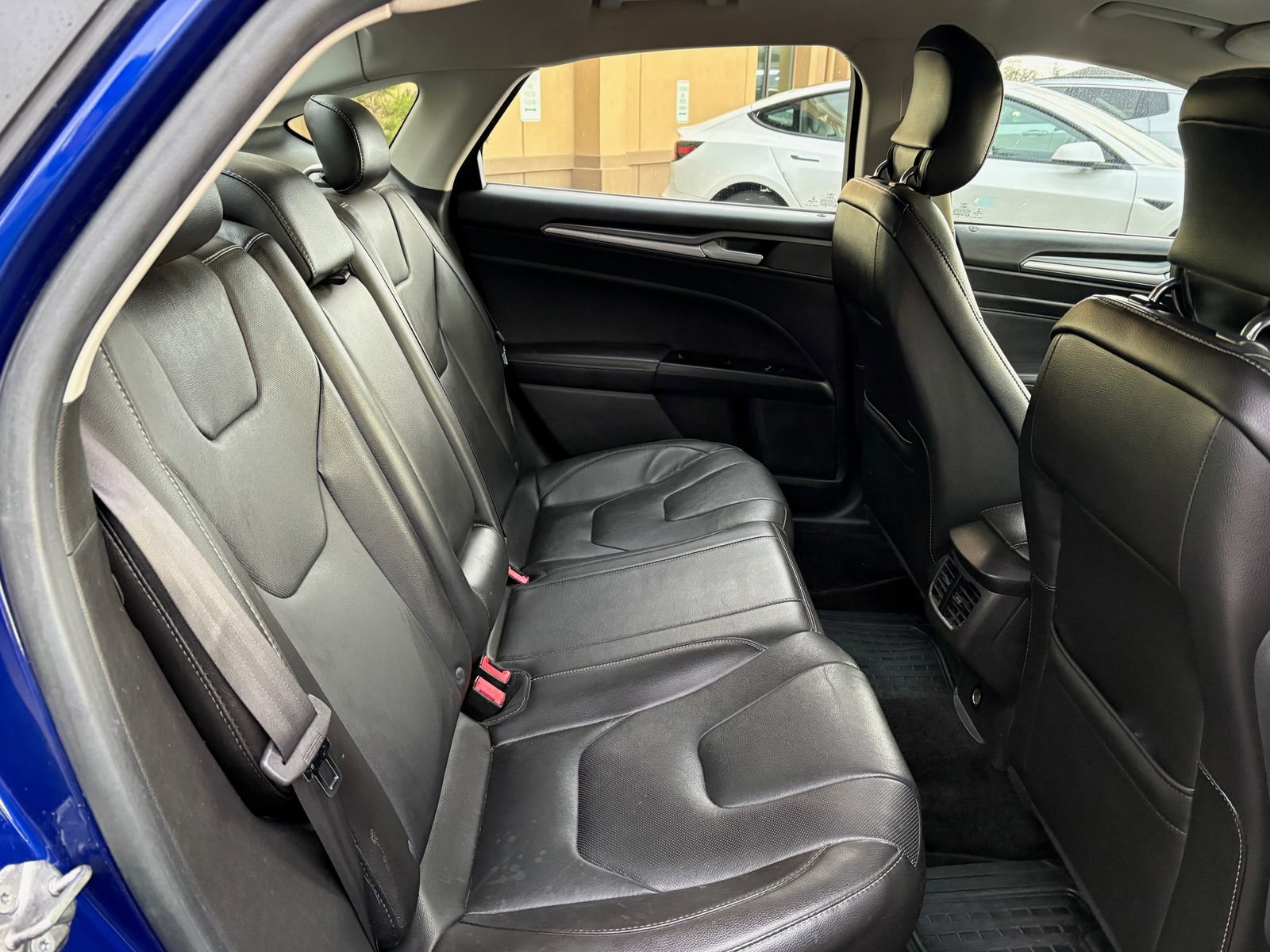 Used 2014 Ford Fusion Titanium FWD image 18