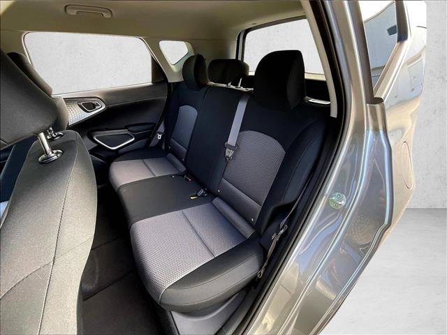 Used 2025 Kia Soul LX FWD image 27