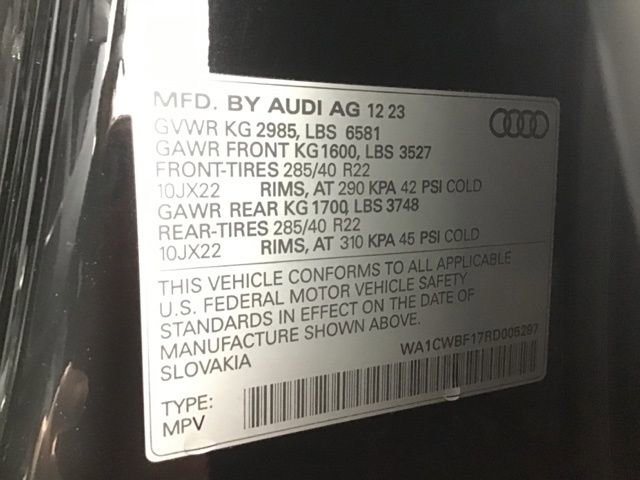 Used 2024 Audi SQ8 Prestige w/ Prestige Package image 30