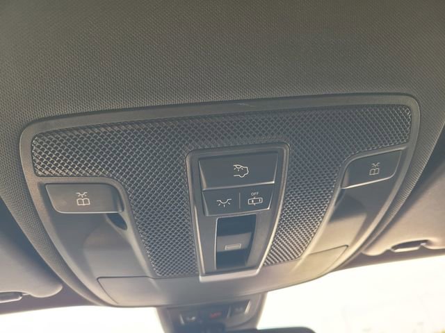 Used 2020 Mercedes-Benz GLA 250 4MATIC image 23