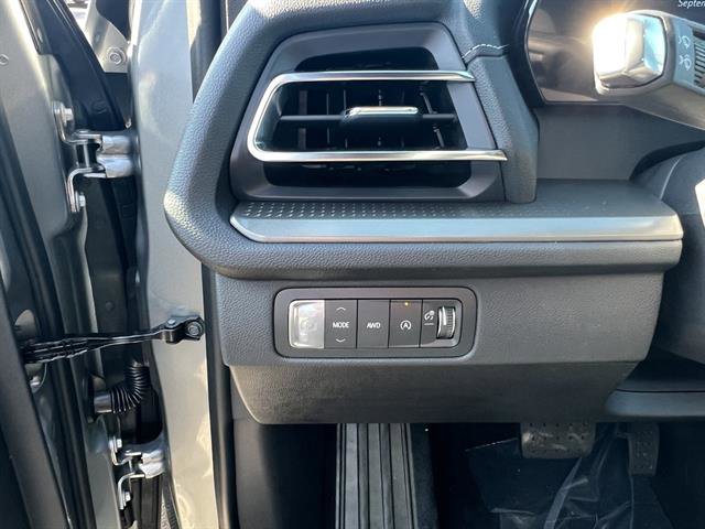 New 2026 Chevrolet Traverse LT w/ Driver Confidence Package image 12