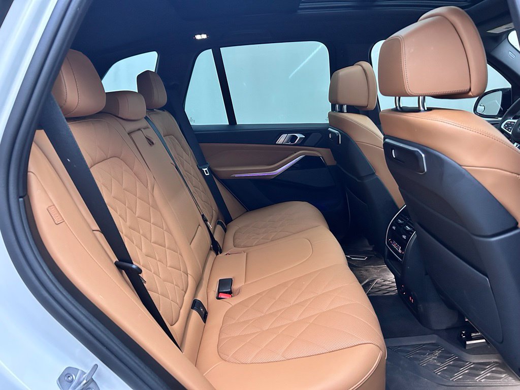 Used 2025 BMW X5 M60i w/ Climate Comfort Package AWD/4WD image 16