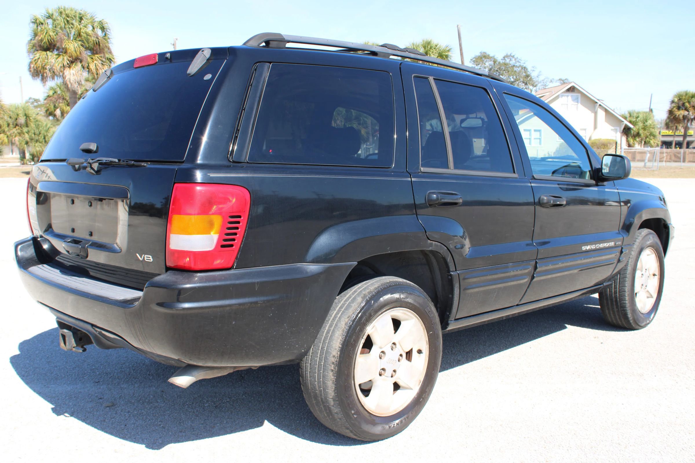 Used 2001 Jeep Grand Cherokee Limited image 10