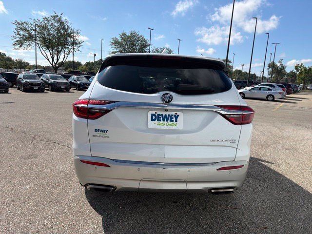 Used 2018 Buick Enclave Essence AWD/4WD image 4