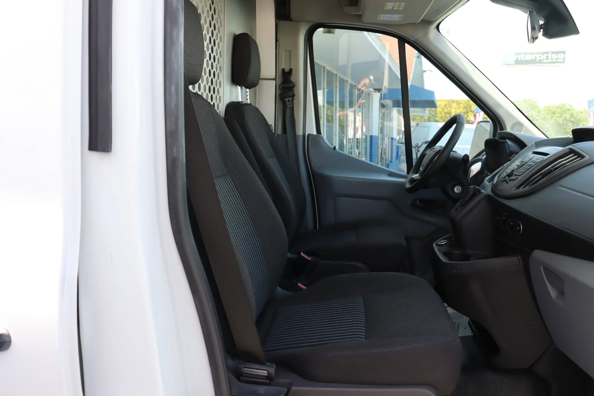 Used 2017 Ford Transit 150 130 Medium Roof image 6