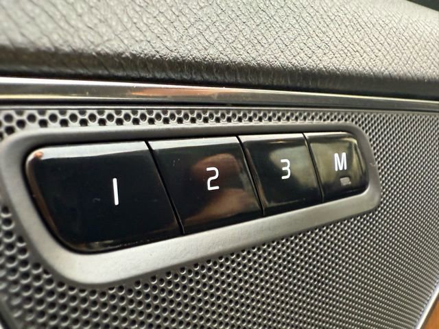 Used 2024 Volvo XC90 B6 Plus w/ Protection Package Premier image 13