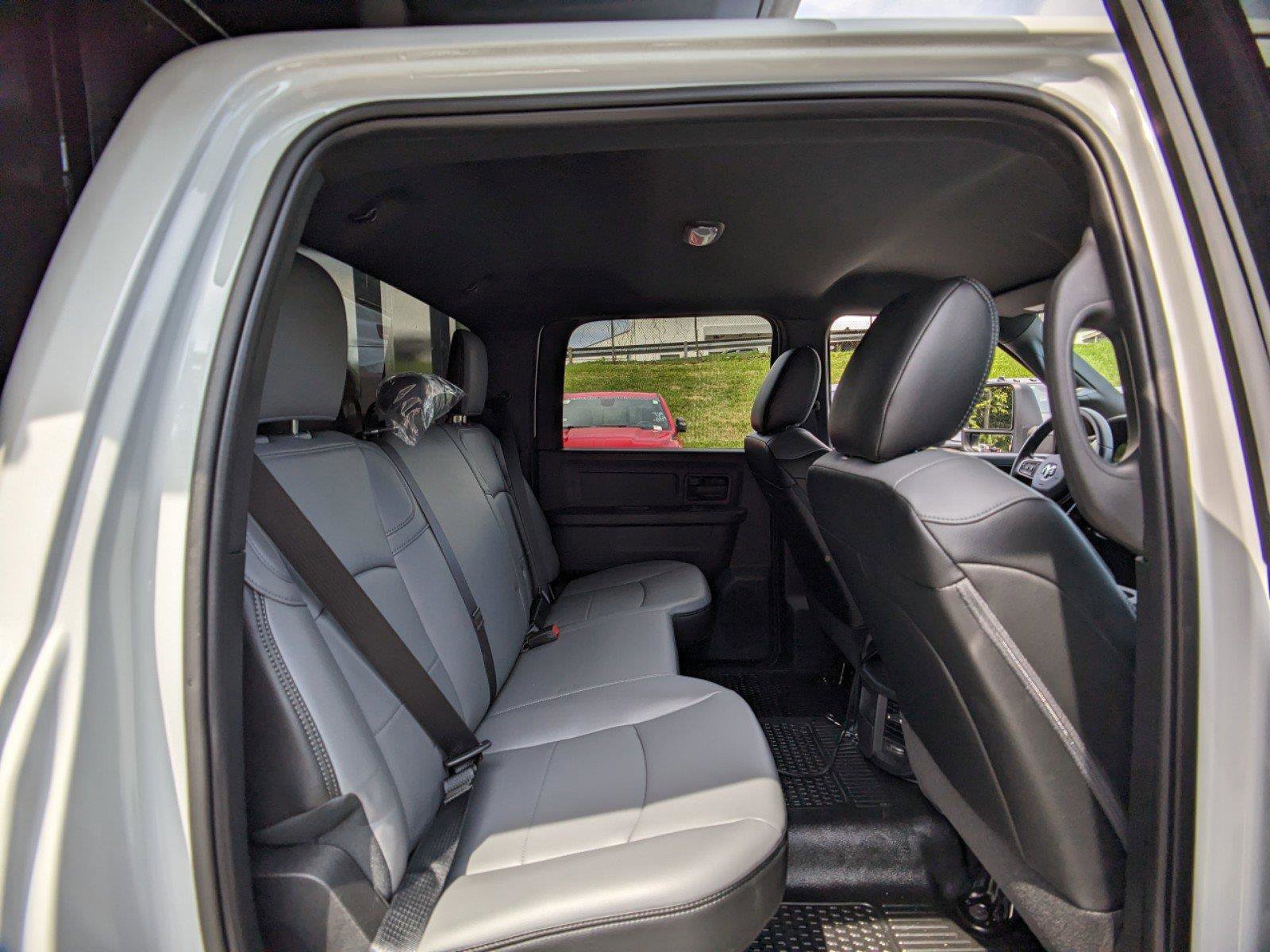 New 2024 RAM 5500 Tradesman w/ Chrome Appearance Group image 11