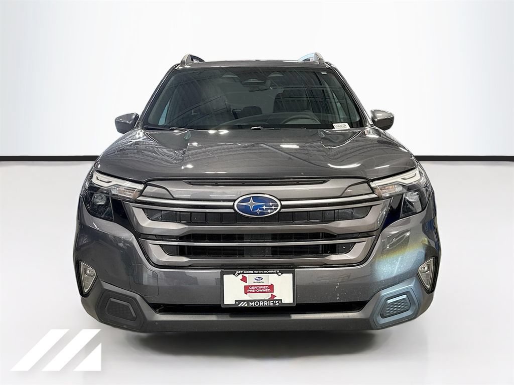 Used 2026 Subaru Forester Premium AWD/4WD image 2