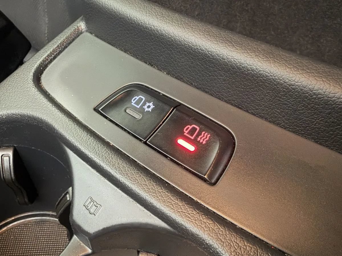 Used 2016 Audi SQ5 Prestige AWD/4WD image 27