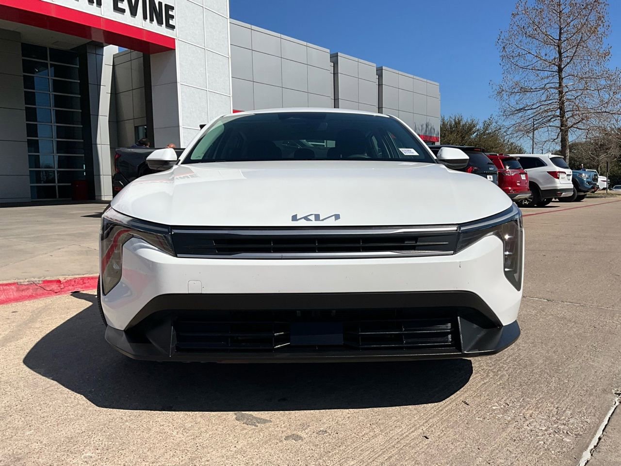 Used 2025 Kia K4 LXS image 3