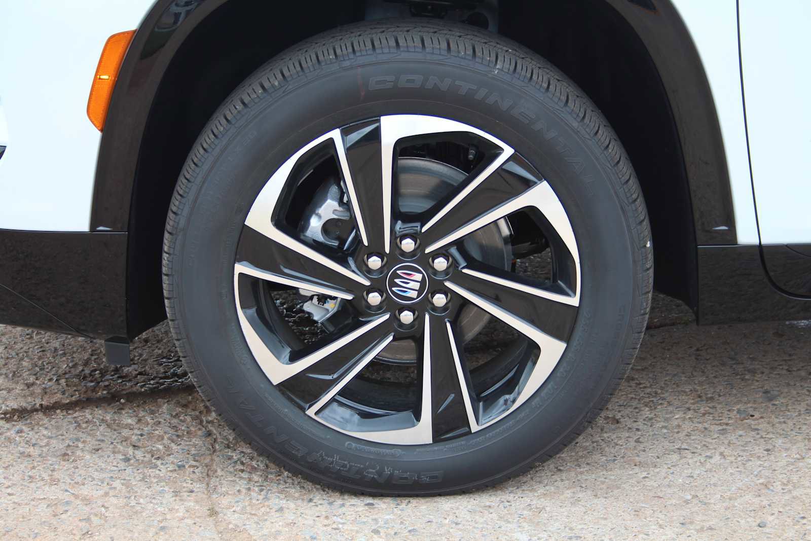 New 2026 Buick Enclave Sport Touring w/ Power Package image 16