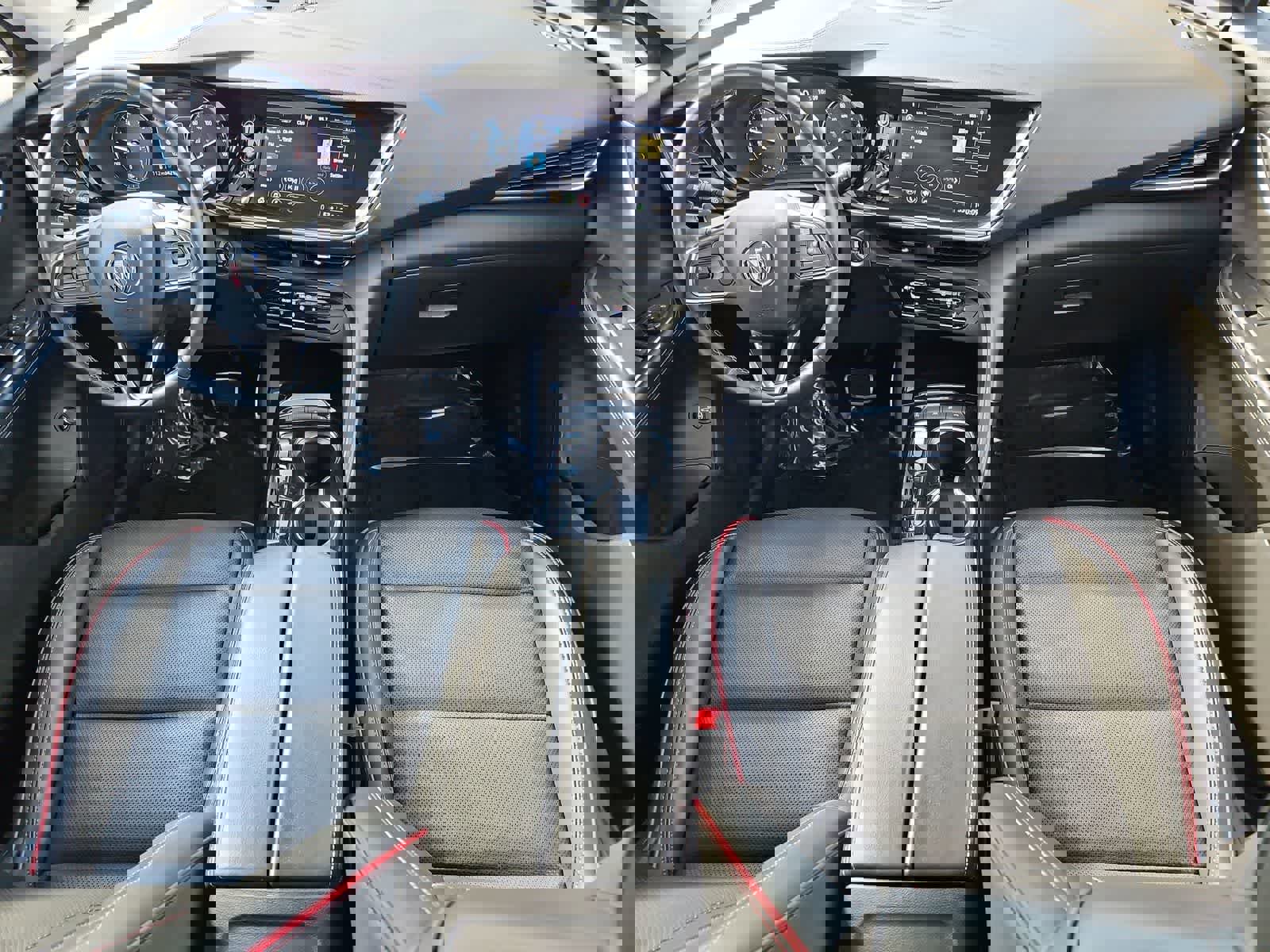 Used 2022 Buick Envision Essence w/ Sport Touring Package image 16