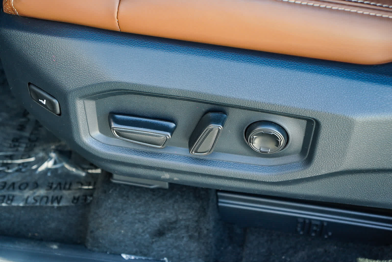 New 2026 Toyota Tundra 1794 Edition AWD/4WD image 28