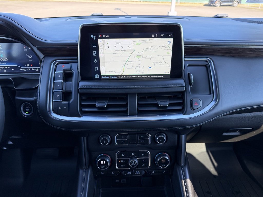 Used 2023 Chevrolet Suburban LT image 23