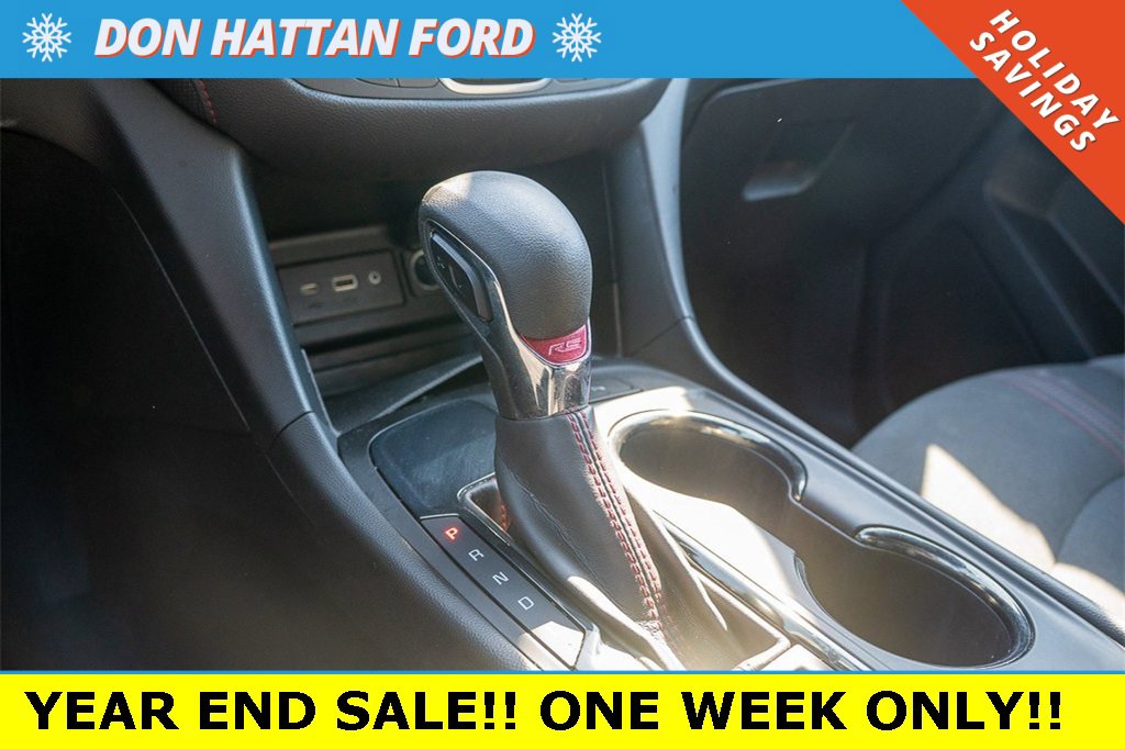 Used 2022 Chevrolet Equinox RS w/ LPO, Floor Liner Package image 10