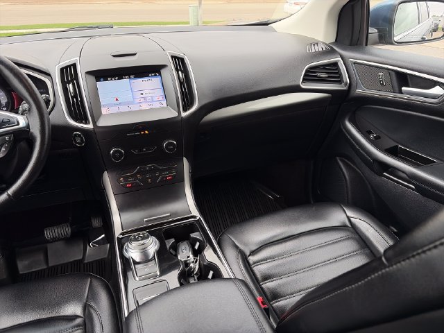 Used 2019 Ford Edge SEL w/ Equipment Group 201A AWD/4WD image 34