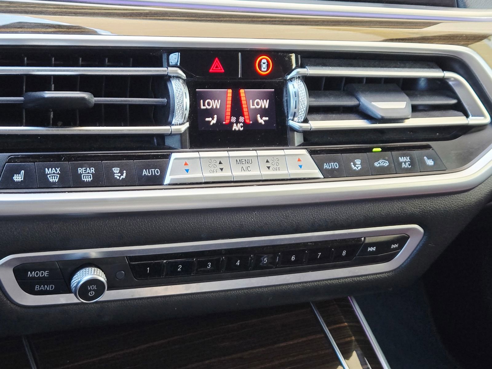 Used 2020 BMW X5 sDrive40i w/ Convenience Package image 17