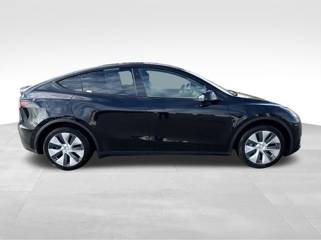 Used 2020 Tesla Model Y Long Range image 11