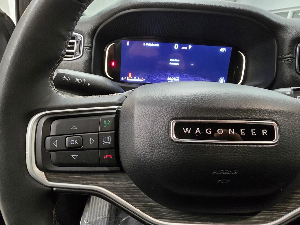 Used 2023 Jeep Wagoneer L Series III w/ Preferred Equipment Group image 20