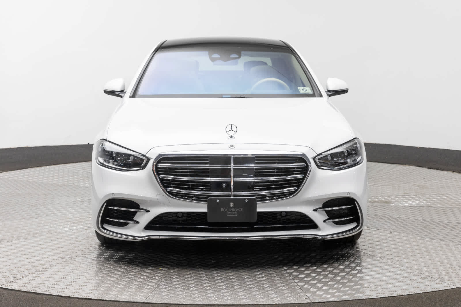 Used 2025 Mercedes-Benz S 580 4MATIC Sedan image 6