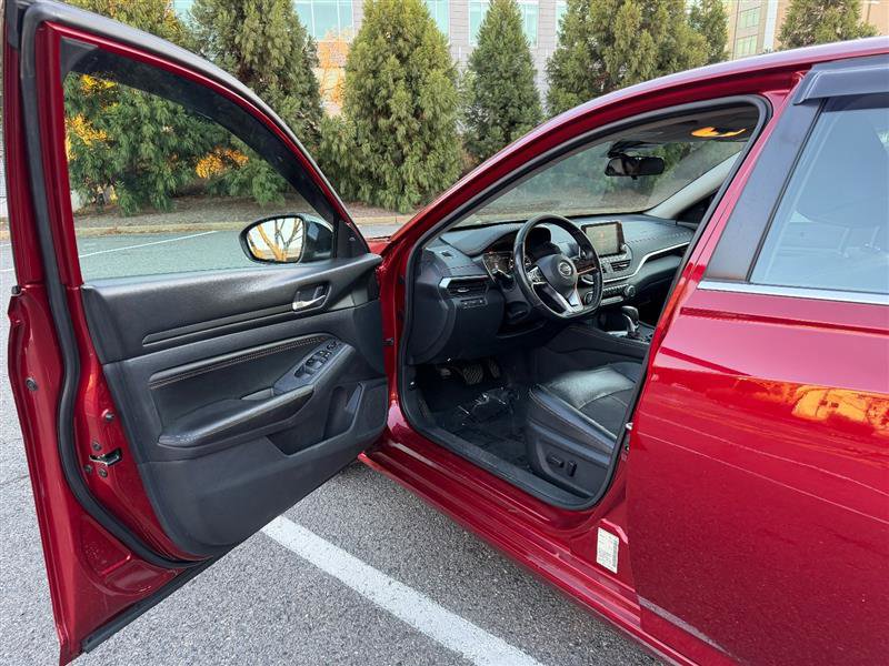 Used 2020 Nissan Altima 2.5 SR image 21