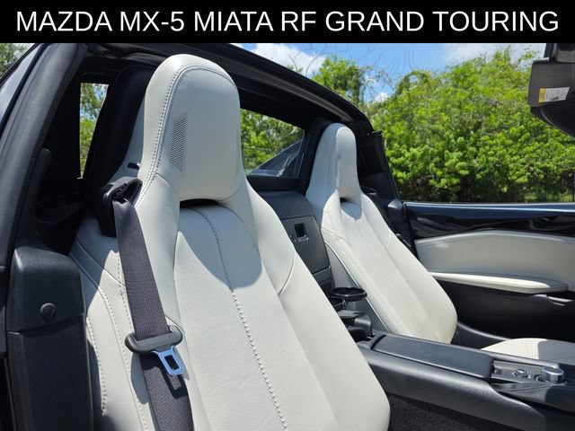 Used 2021 MAZDA MX-5 Miata RF Grand Touring RWD image 11