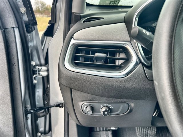 Certified 2023 Chevrolet Equinox LS w/ LS Convenience Package image 17