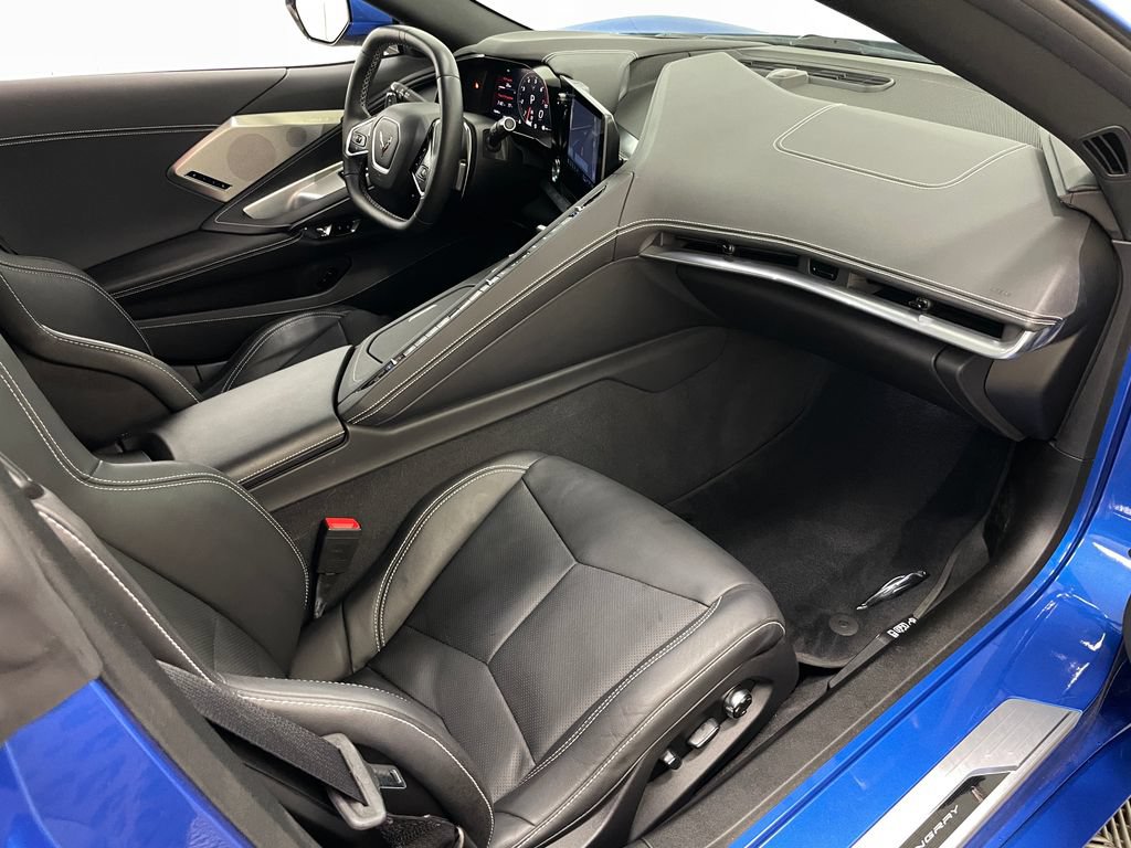 Used 2021 Chevrolet Corvette Stingray Preferred Cpe w/ Battery Protection Package RWD image 38