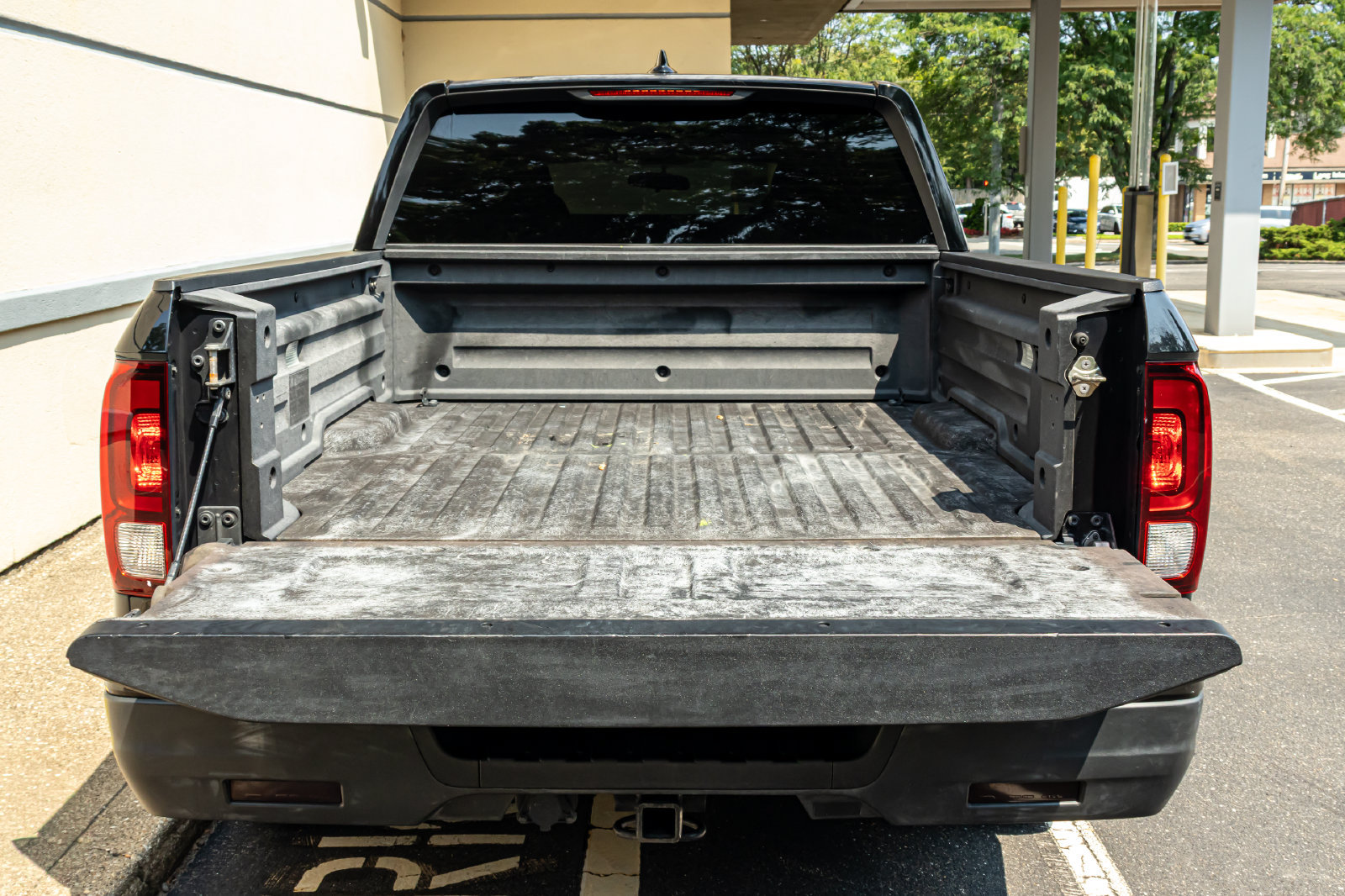 Used 2019 Honda Ridgeline Sport image 17