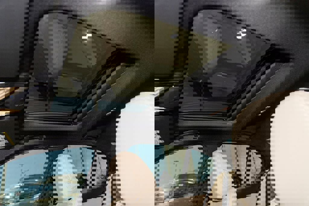 Used 2026 BMW 330i xDrive Sedan w/ Convenience Package image 20