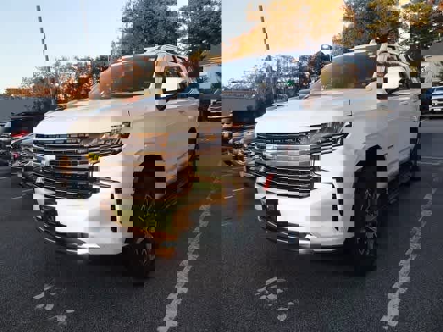 Used 2022 Chevrolet Tahoe LT w/ LT Signature Plus Package