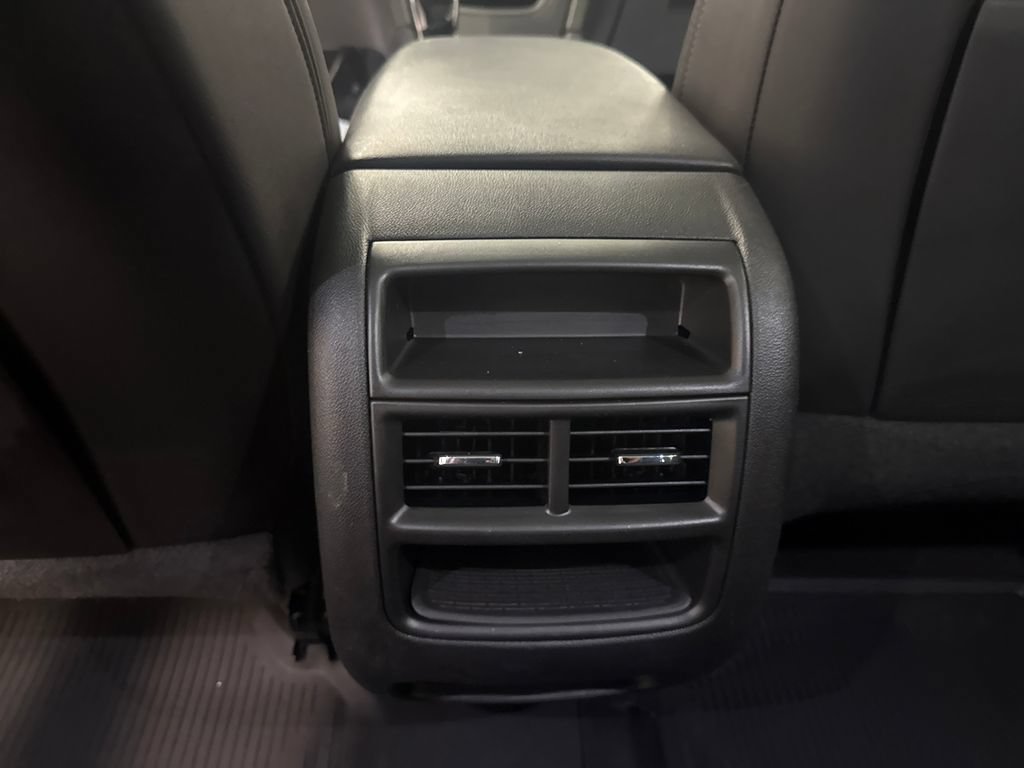 Used 2022 Cadillac XT5 Premium Luxury FWD image 14