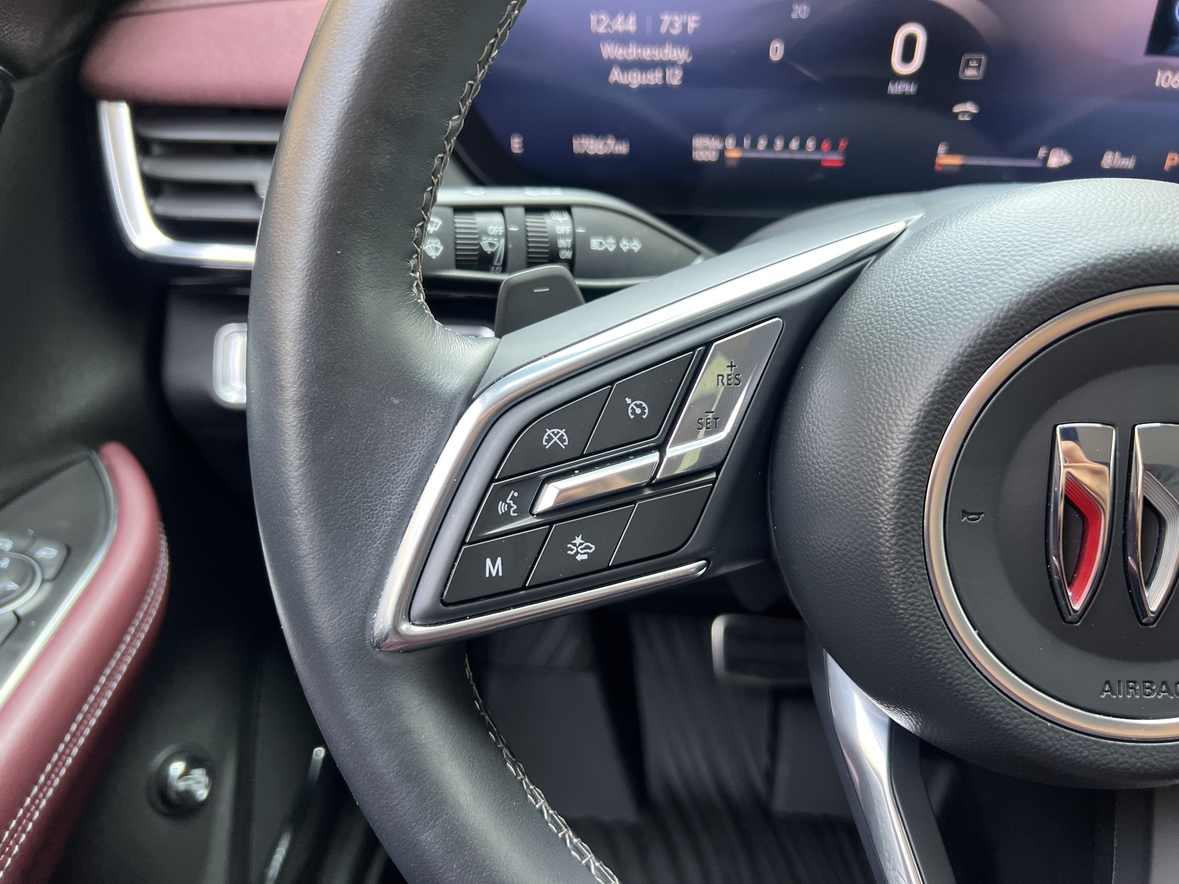Used 2025 Buick Envision Sport Touring AWD/4WD image 28